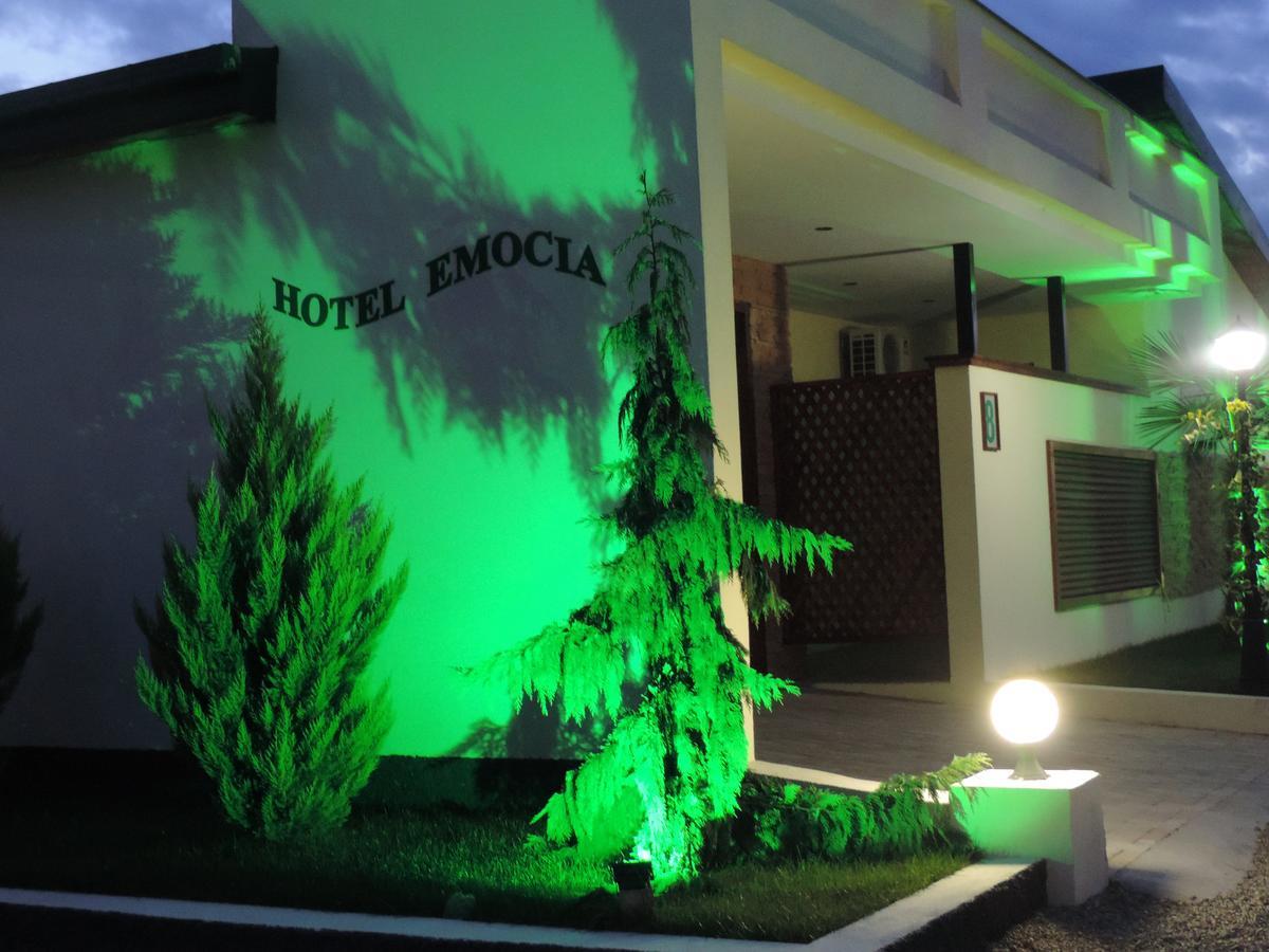 Hotel Emocia Natakhtari 외부 사진