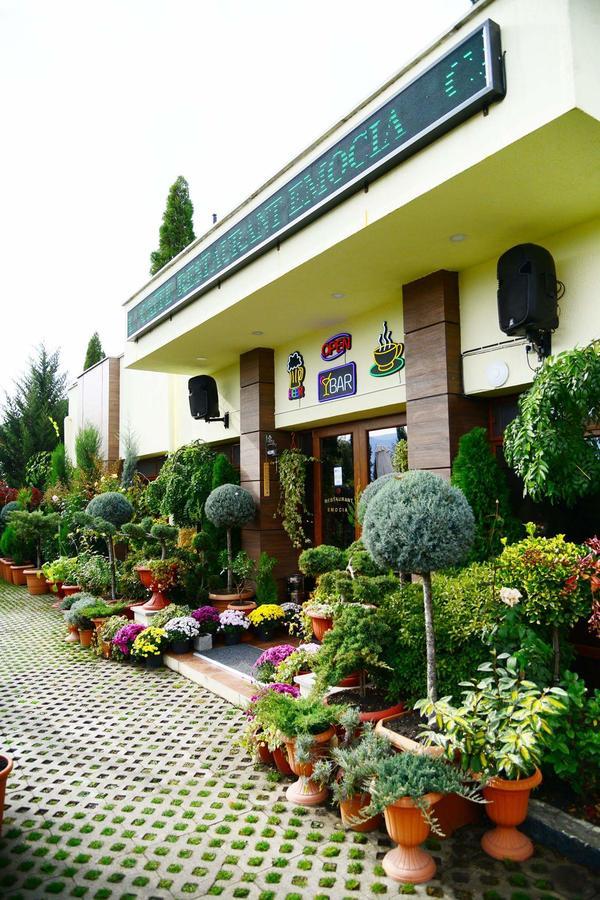 Hotel Emocia Natakhtari 외부 사진